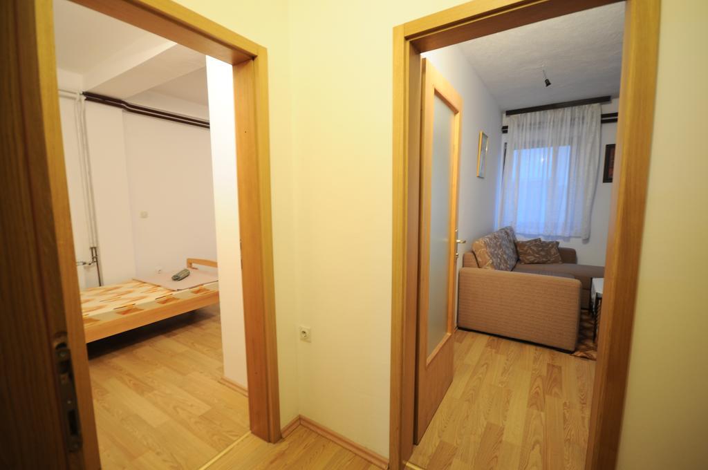 Filip Apartments Ohrid Bilik gambar